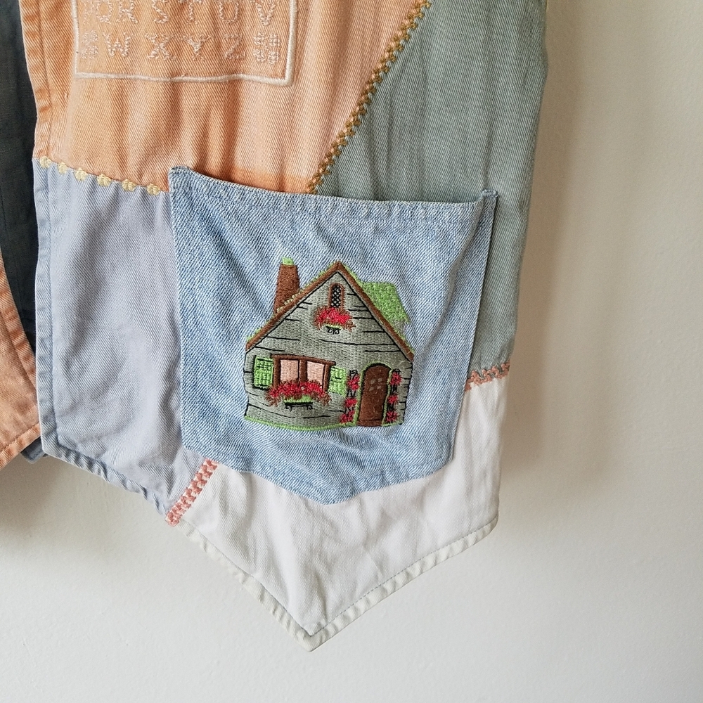 Vintage Cambridge Denim Embroidered Cat Patch Work Studded  Vest Jacket Large - Picture 8 of 14